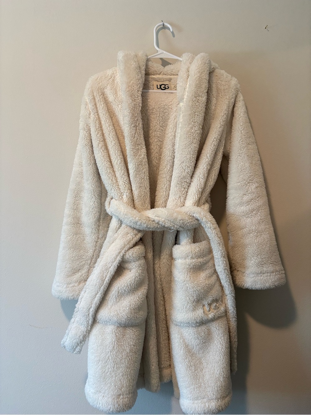 UGG Women’s Cream Plush Bathrobe Jacket